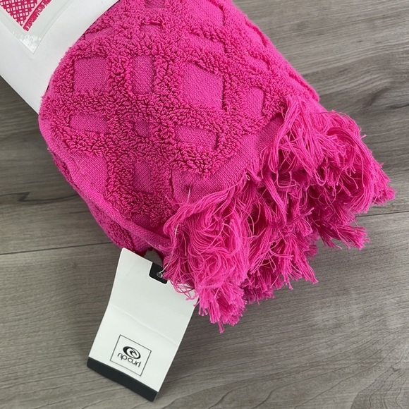 ☀️RIP CURL☀️ BEACH POOL BOAT BLANKET TOWEL COVER UP - Picture 5 of 9